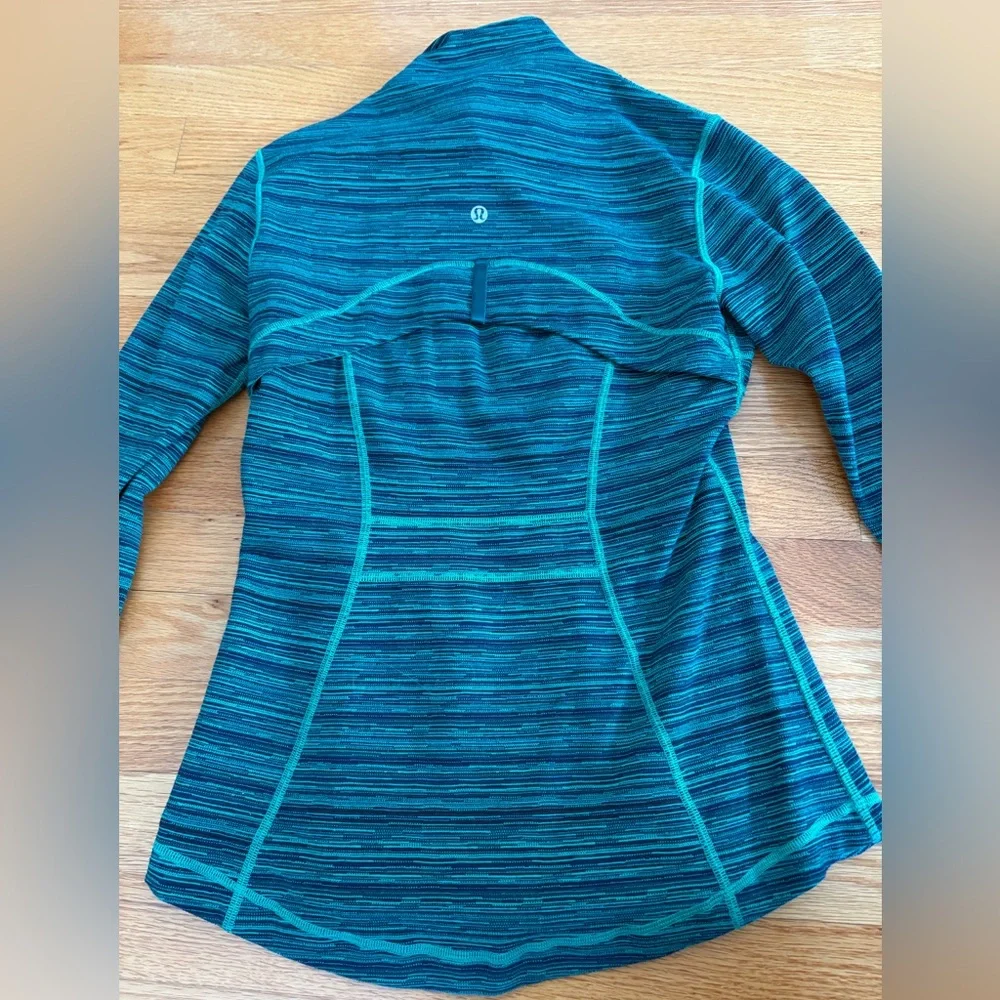 Lululemon jacket - Picture 2 of 4